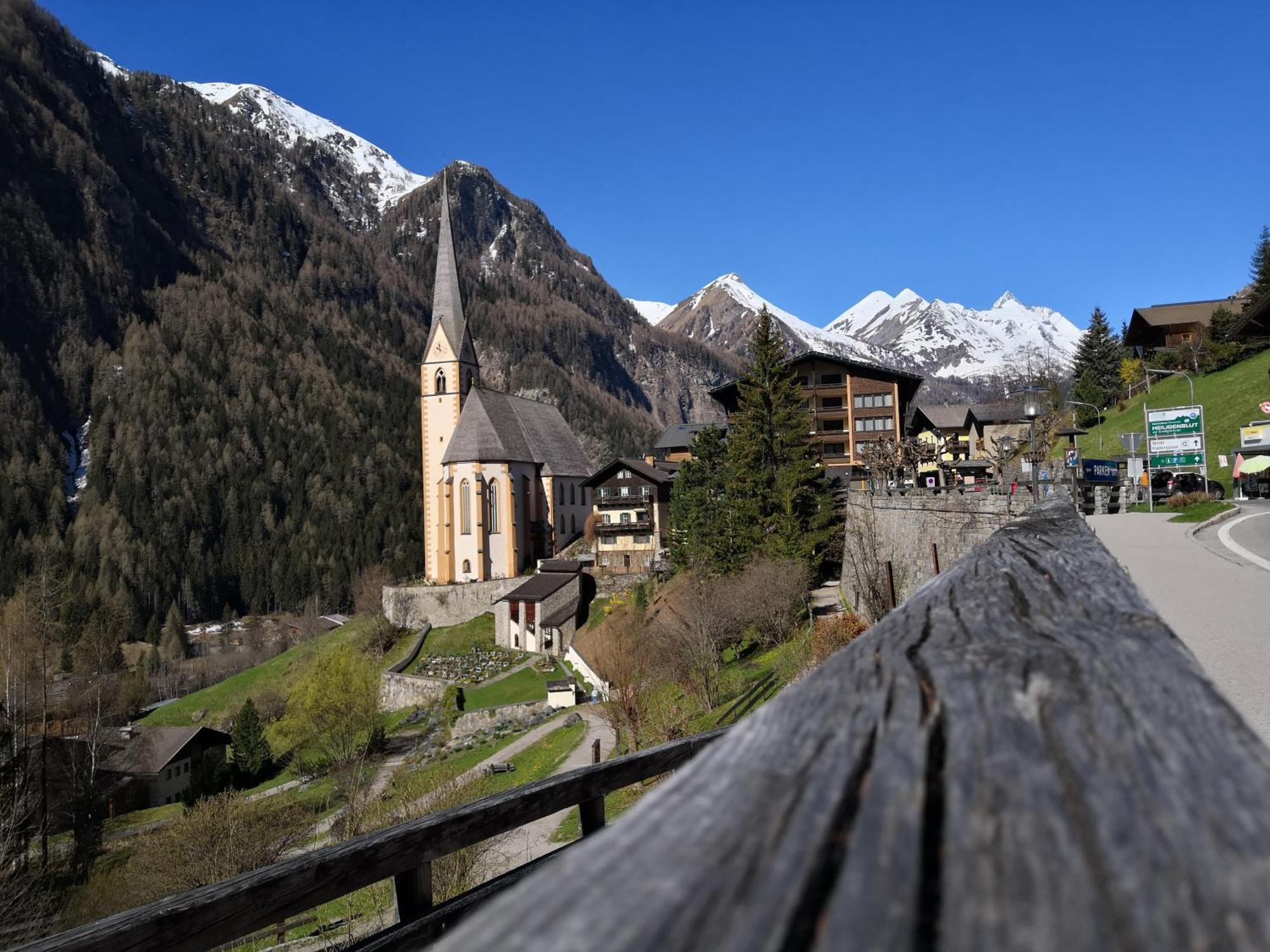 Appartamento Berghaus Glockner, Niedermeyer Heiligenblut Esterno foto